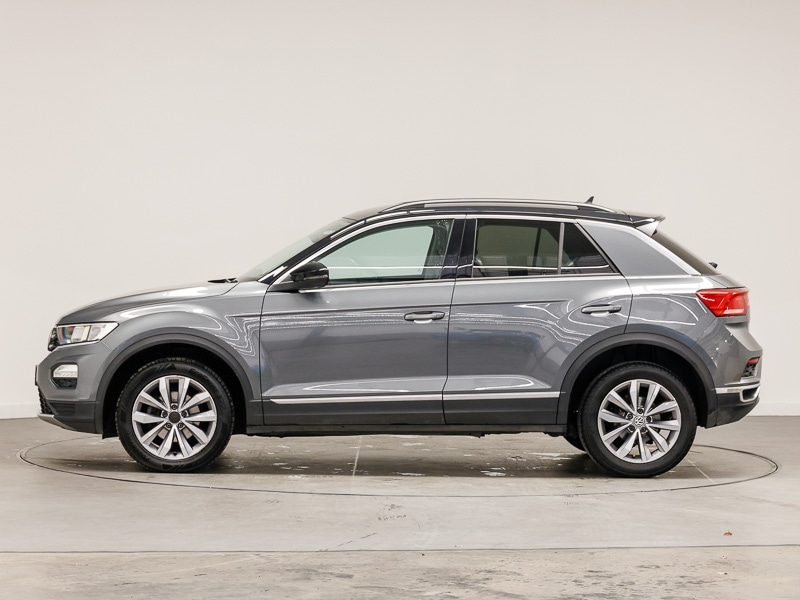 Used Volkswagen T-Roc 2018 for sale - 76533375: Photo 4