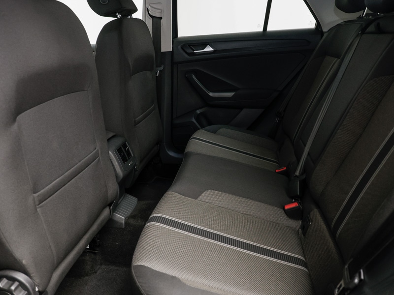 Used Volkswagen T-Roc 2018 for sale - 76533375: Photo 6