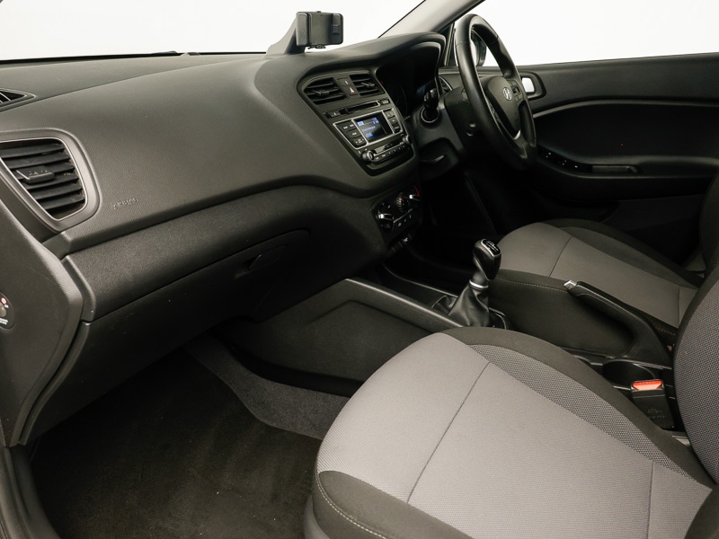 Used Hyundai i20 2016 for sale - 77114894: Photo 5