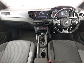 Used Volkswagen Polo 2019 for sale - 78808377: Photo