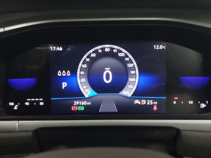 Used Volkswagen T-Roc 2022 for sale - 76643976: Photo 10