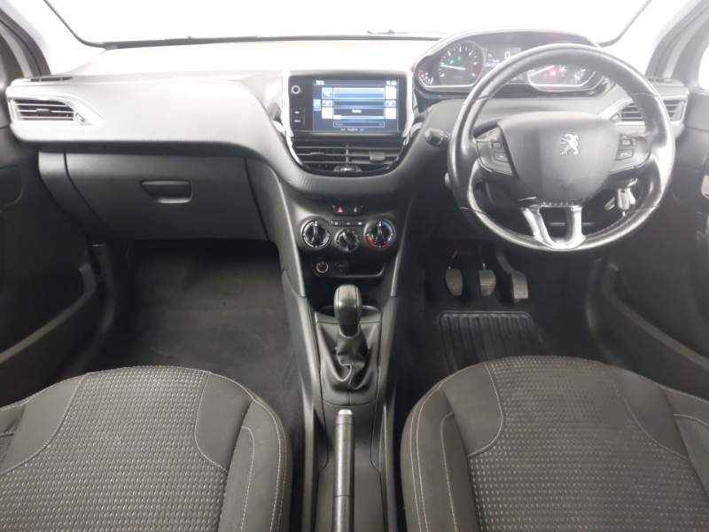 Used Peugeot 208 2016 for sale - 78169696: Photo 2