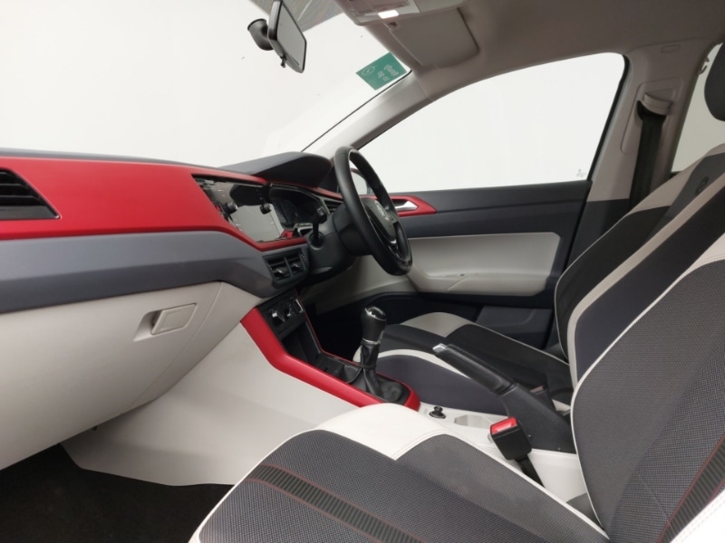 Used Volkswagen Polo 2018 for sale - 77108239: Photo 5