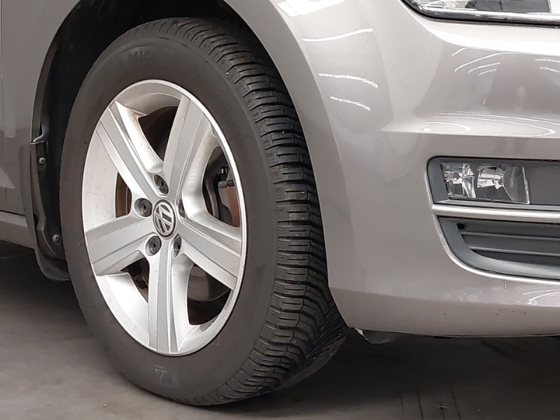 Used Volkswagen Golf 2015 for sale - 77816864: Photo 9