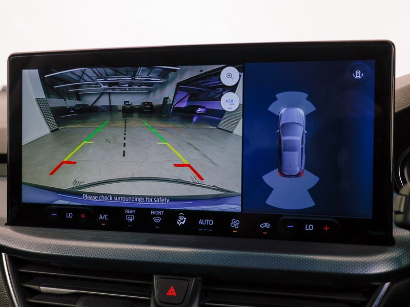 Used Ford Focus 2023 for sale - 76051955: Photo 18