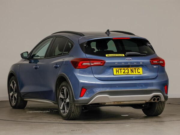 Used Ford Focus 2023 for sale - 76051955: Photo 3