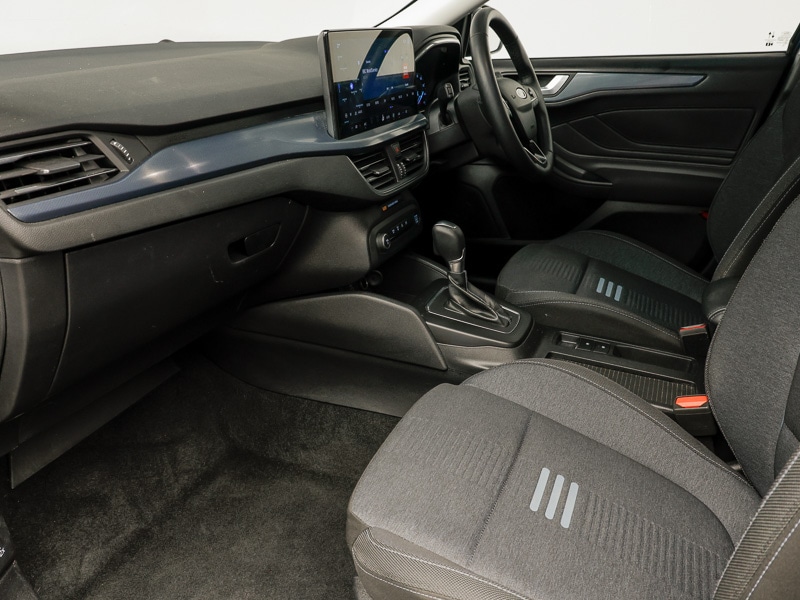 Used Ford Focus 2023 for sale - 76051955: Photo 5