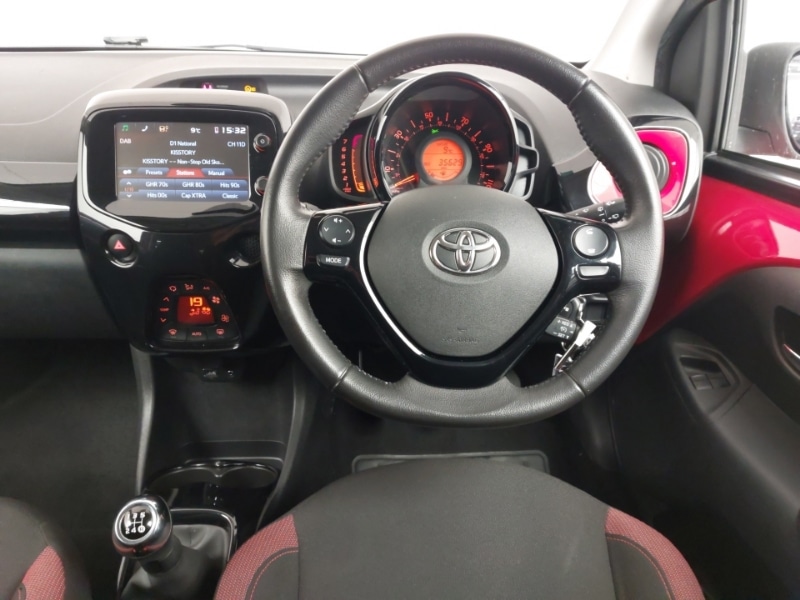 Used Toyota AYGO 2018 for sale - 76687737: Photo 12