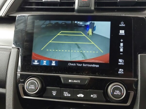 Used Honda Civic 2019 for sale - 76055400: Photo 11