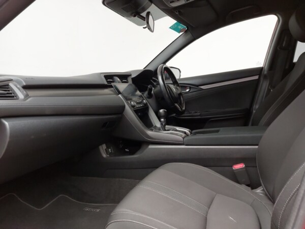 Used Honda Civic 2019 for sale - 76055400: Photo 5