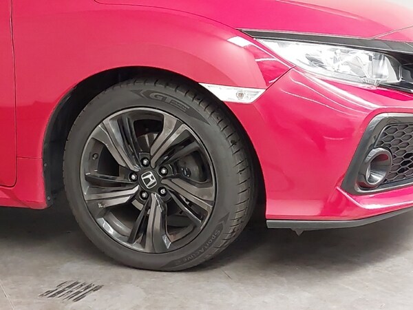 Used Honda Civic 2019 for sale - 76055400: Photo 9
