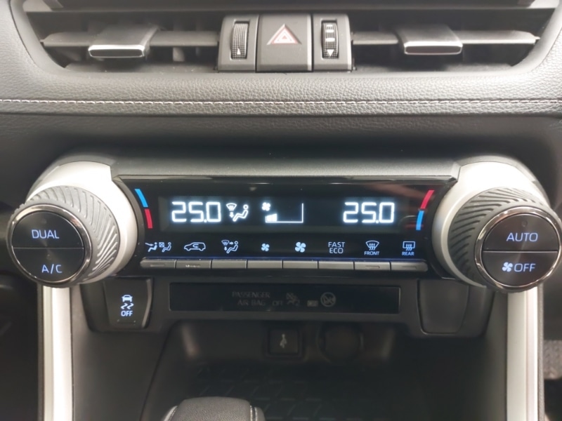 Used Toyota RAV4 2022 for sale - 76526357: Photo 17