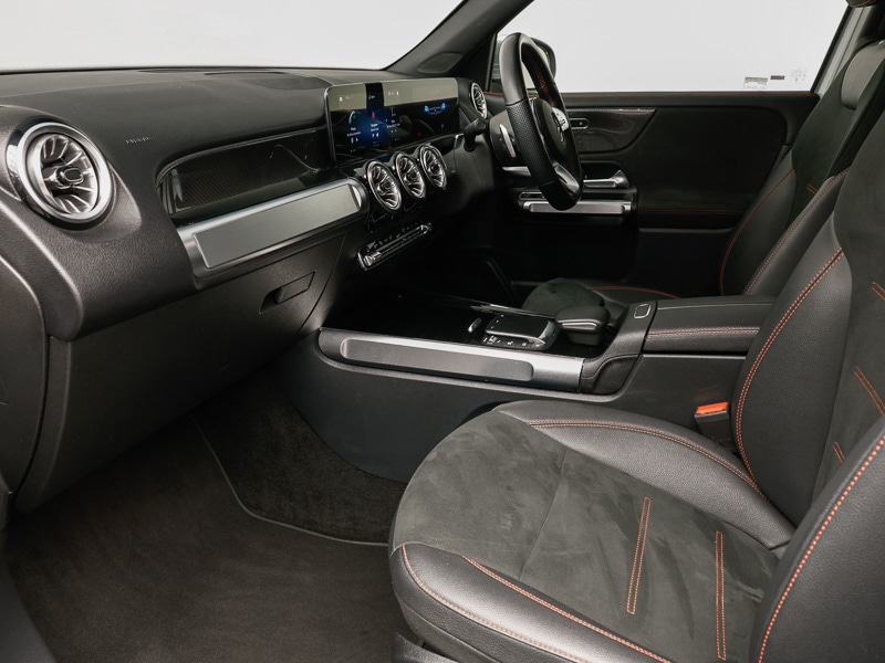 Used Mercedes-Benz GLB 2023 for sale - 76779493: Photo 5