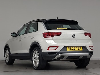 Used Volkswagen T-Roc 2023 for sale - 78786492: Photo