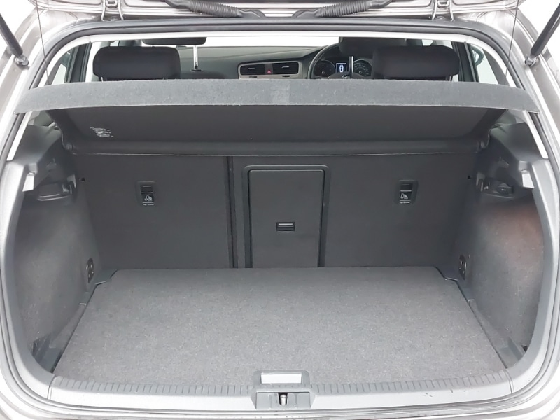 Used Volkswagen Golf 2015 for sale - 77921987: Photo 8