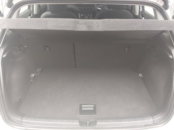 Used Volkswagen Polo 2023 for sale - 76264642: Photo 8