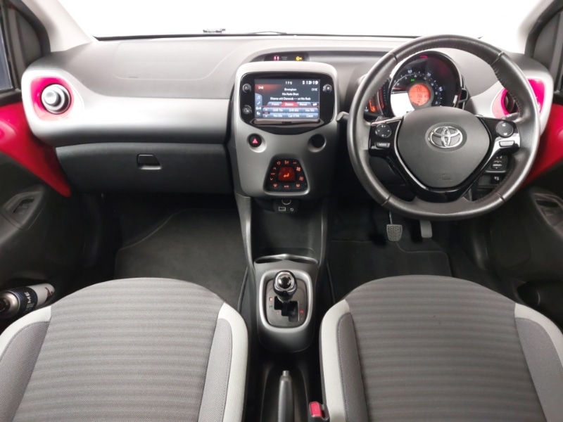 Used Toyota AYGO 2019 for sale - 77947633: Photo 2