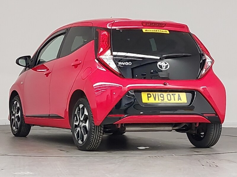 Used Toyota AYGO 2019 for sale - 77947633: Photo 3