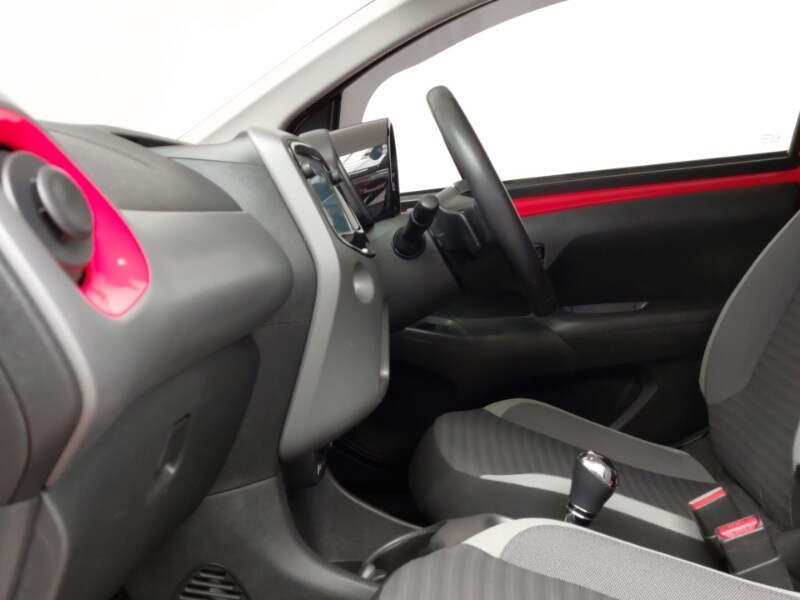 Used Toyota AYGO 2019 for sale - 77947633: Photo 5