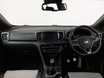 Used Kia Sportage 2018 for sale - 76275573: Photo 2