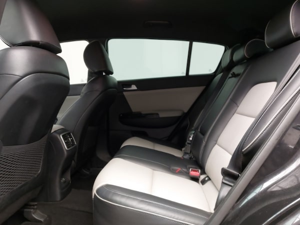 Used Kia Sportage 2018 for sale - 76275573: Photo 6