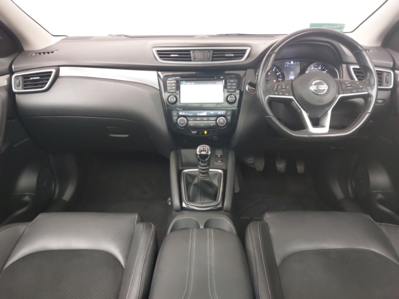 Used Nissan Qashqai 2018 for sale - 76639222: Photo 2
