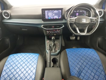 Used SEAT Arona 2023 for sale - 79477401: Photo
