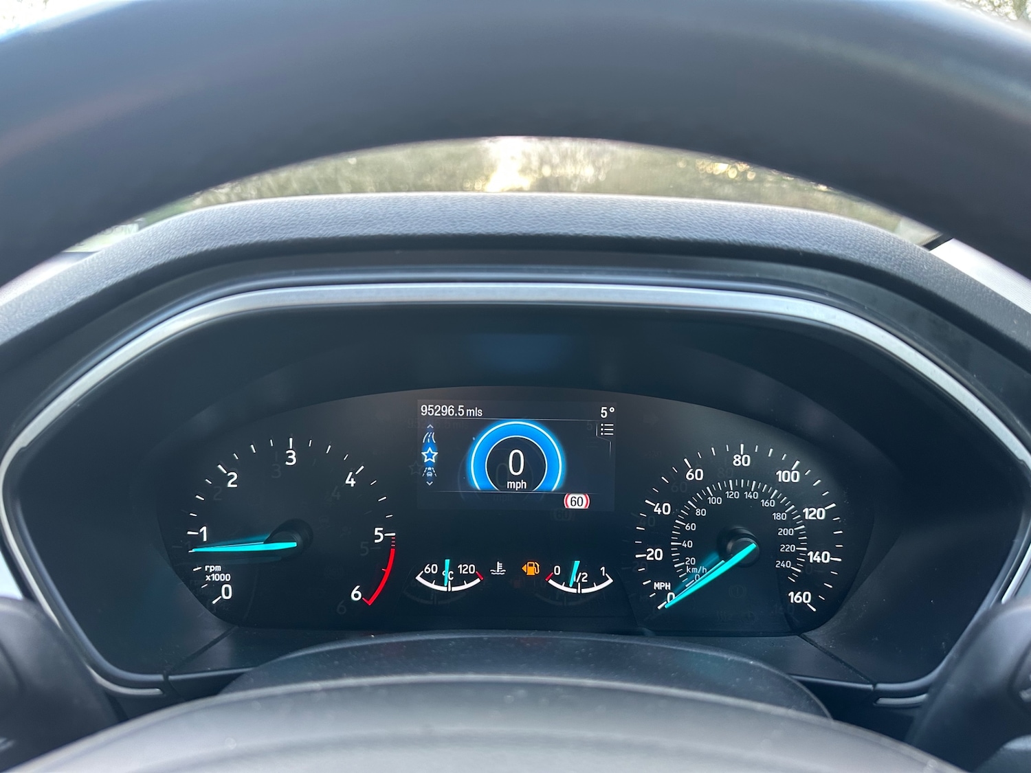 Used Ford Focus 2018 for sale - 77045409: Photo 9