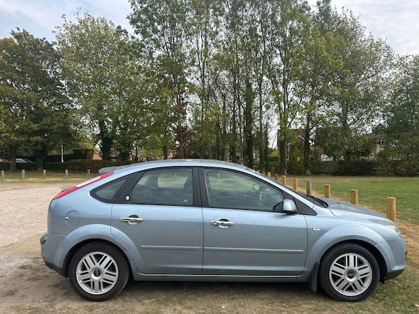 Used Ford Focus 2005 for sale - 76126293: Photo 5