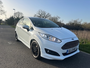 Used Ford Fiesta 2013 for sale - 77814922: Photo