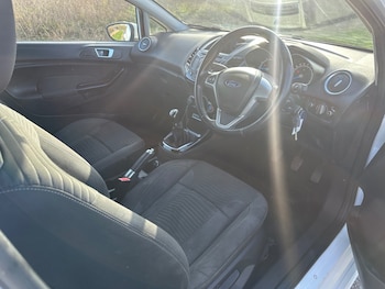 Used Ford Fiesta 2013 for sale - 77814922: Photo