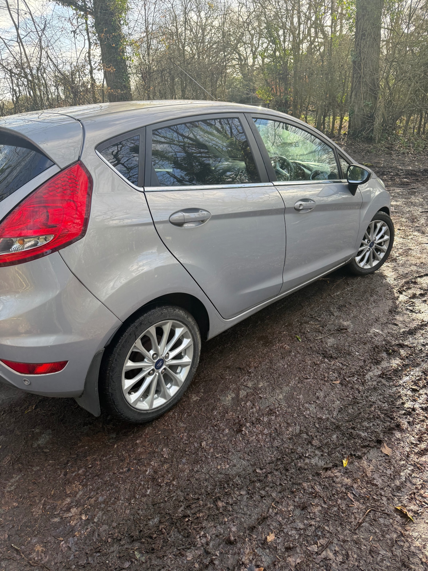 Used Ford Fiesta 2010 for sale - 77592527: Photo 3