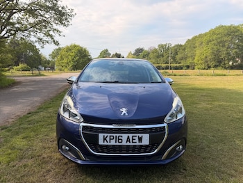 Used Peugeot 208 2016 for sale - 78531481: Photo