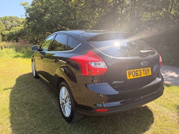 Used Ford Focus 2013 for sale - 78981262: Photo