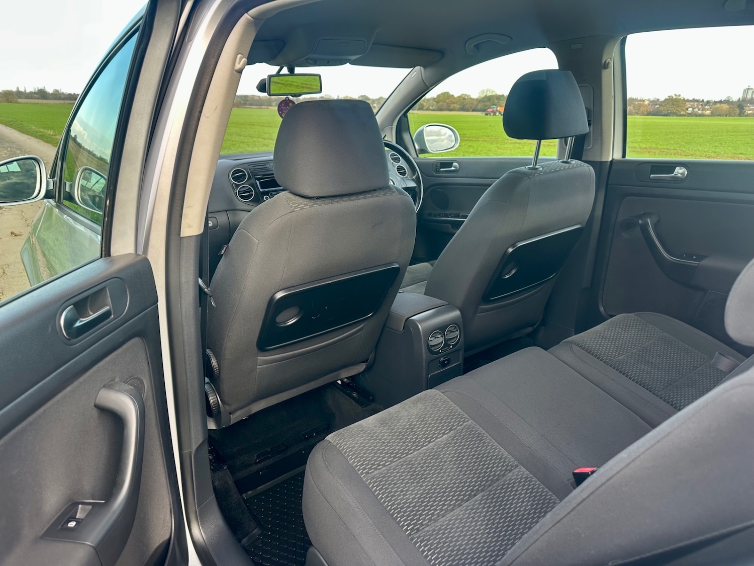 Used Volkswagen Golf Plus 2012 for sale - 76614787: Photo 6