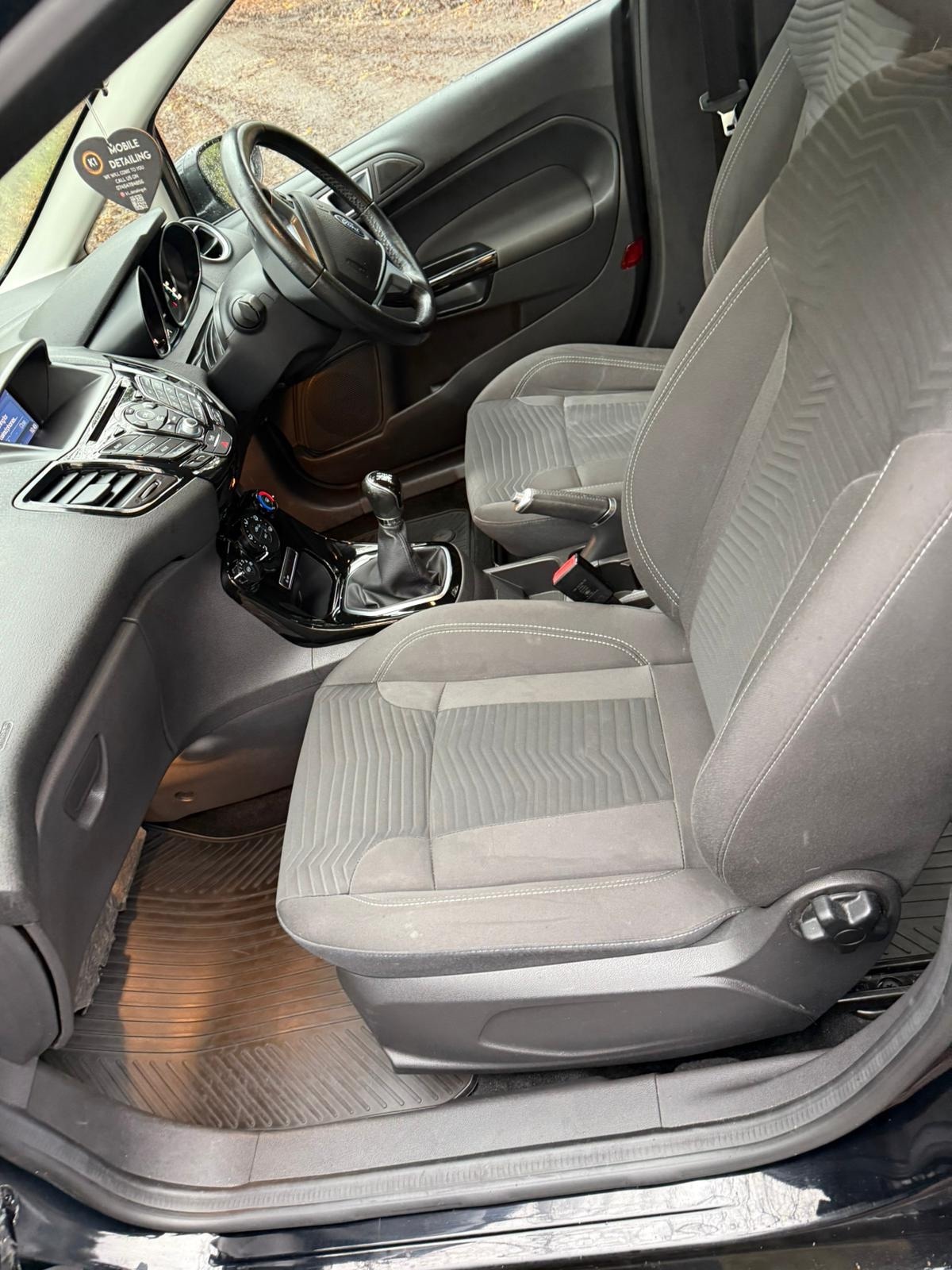 Used Ford Fiesta 2016 for sale - 76578397: Photo 8