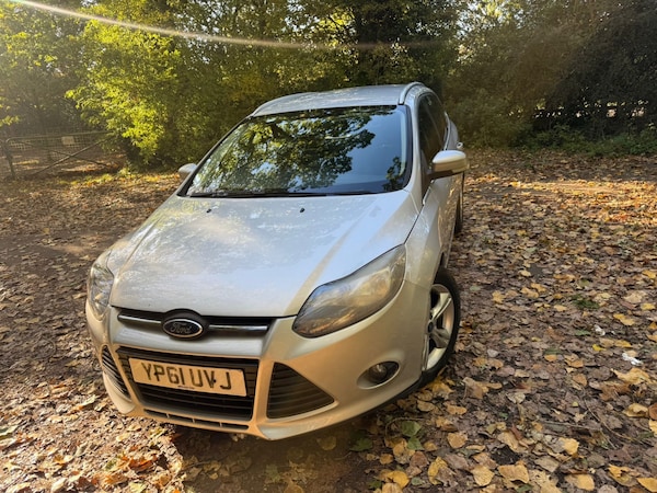 Used Ford Focus 2012 for sale - 76193133: Photo 2