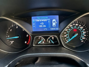 Used Ford Focus 2012 for sale - 76193133: Photo 4