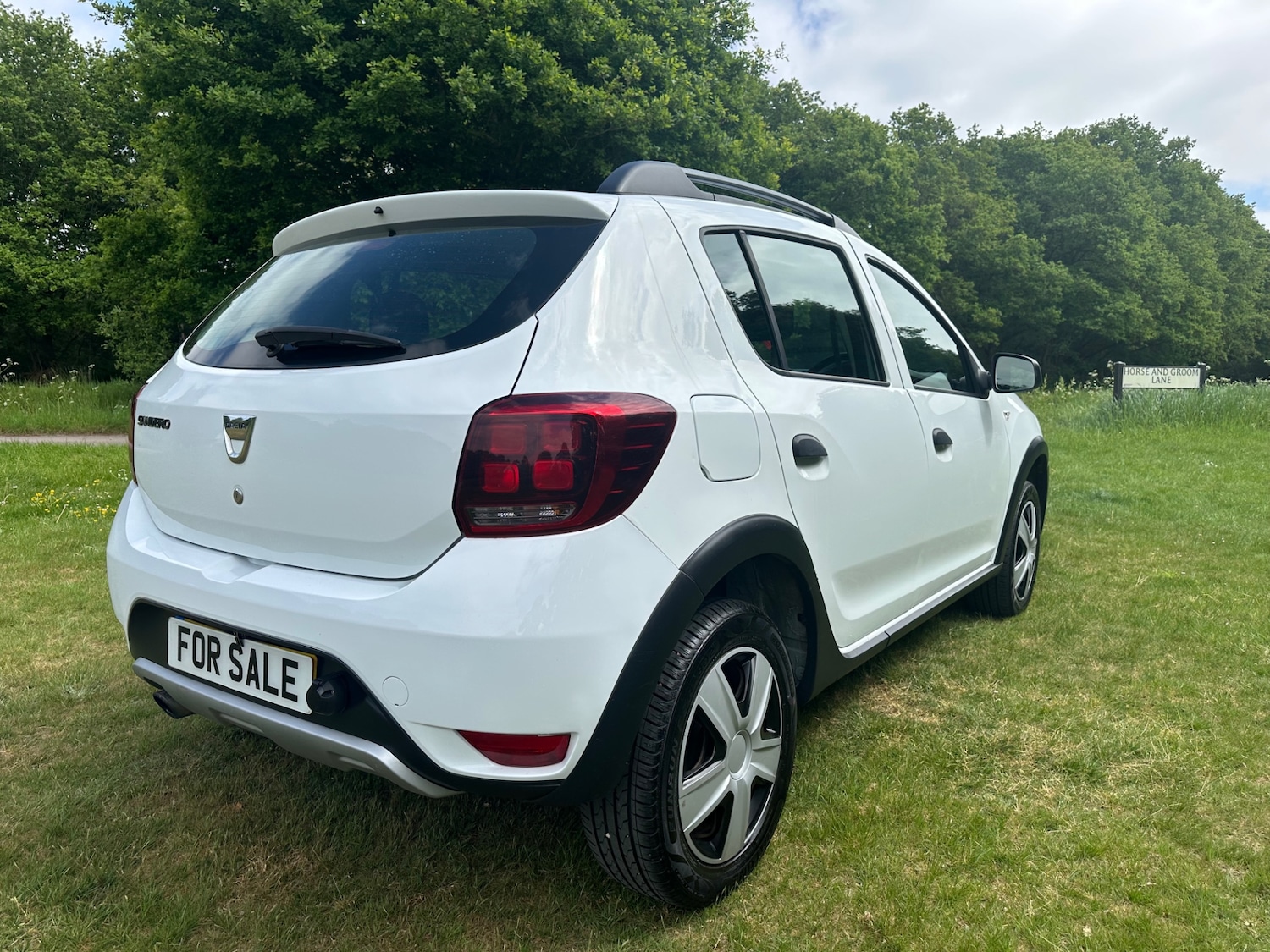 Used Dacia Sandero Stepway 2018 for sale - 76380410: Photo 9