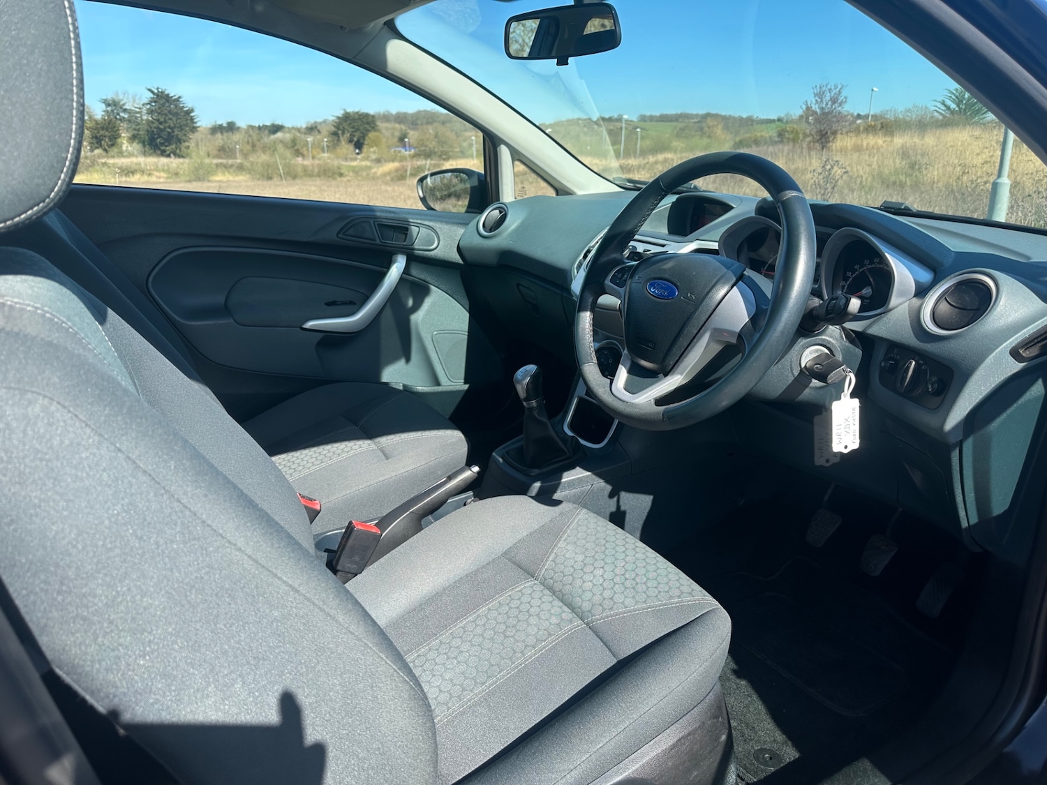 Used Ford Fiesta 2011 for sale - 77981689: Photo 2