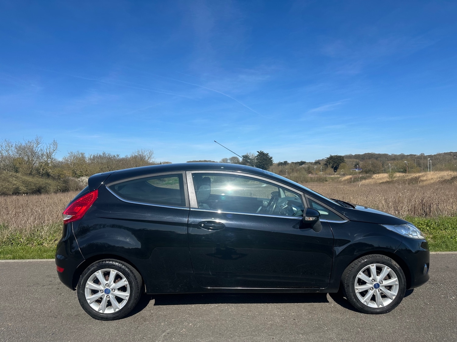 Used Ford Fiesta 2011 for sale - 77981689: Photo 5