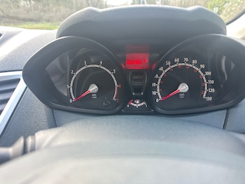 Used Ford Fiesta 2012 for sale - 77476449: Photo