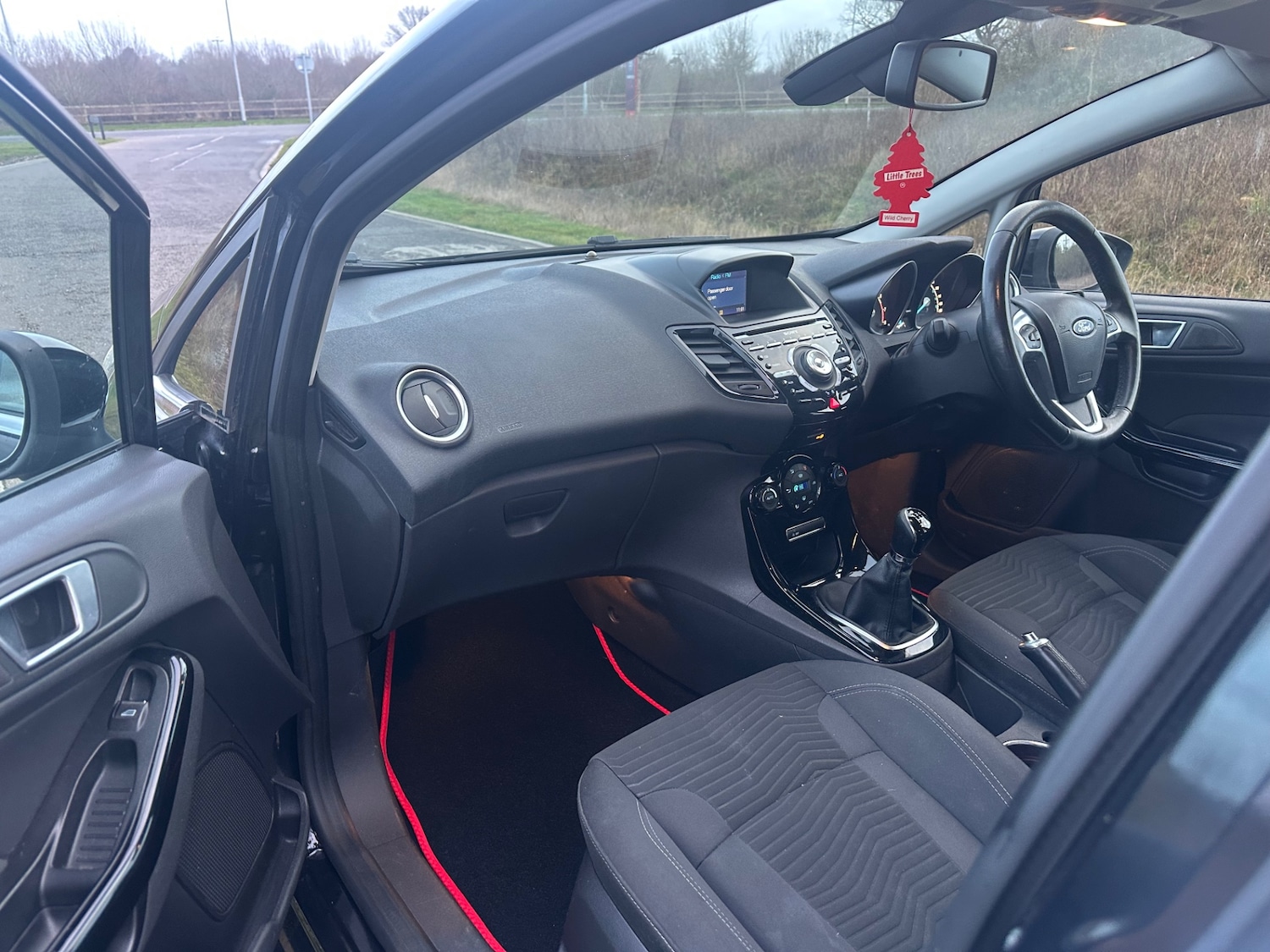 Used Ford Fiesta 2014 for sale - 77701688: Photo 5