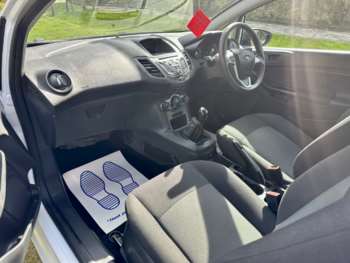 Used Ford Fiesta 2015 for sale - 74637192: Photo