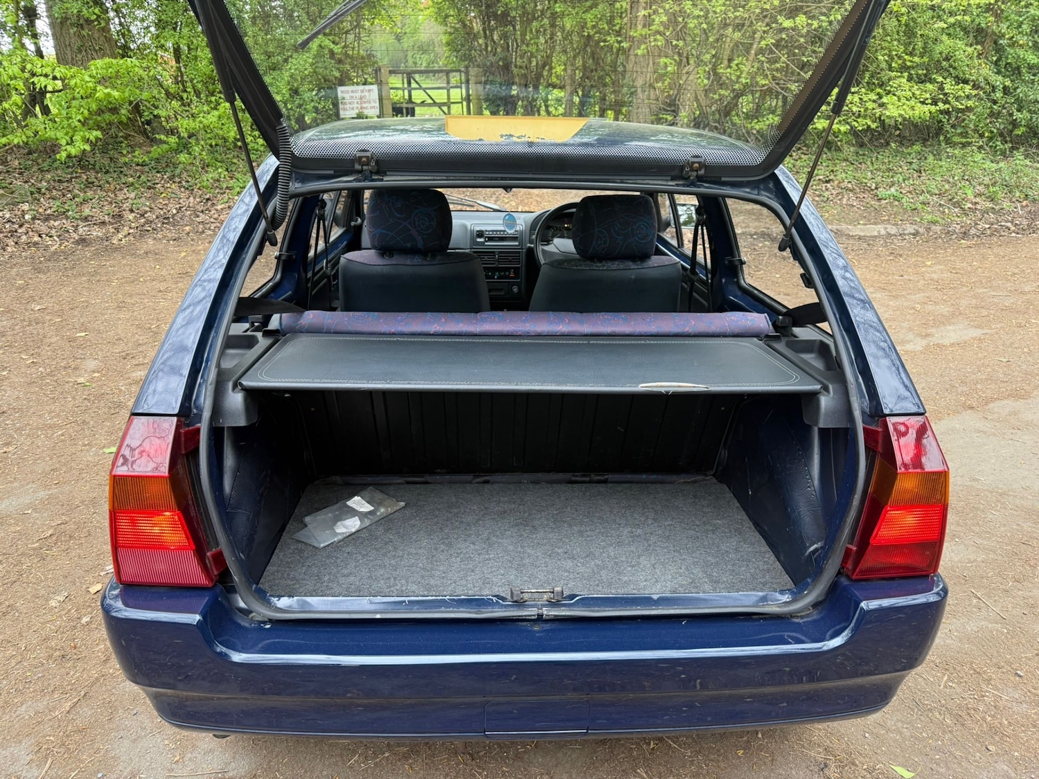 Used Citroen AX 1996 for sale - 78180607: Photo 8