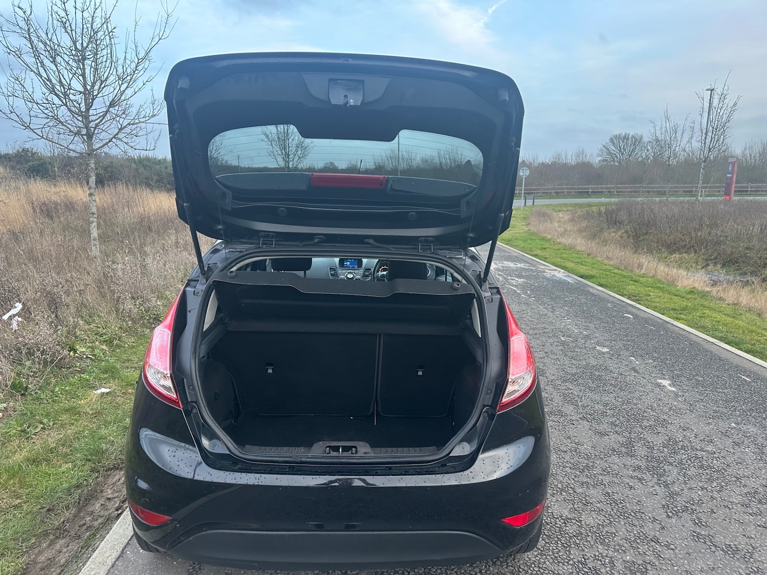 Used Ford Fiesta 2014 for sale - 77382010: Photo 12