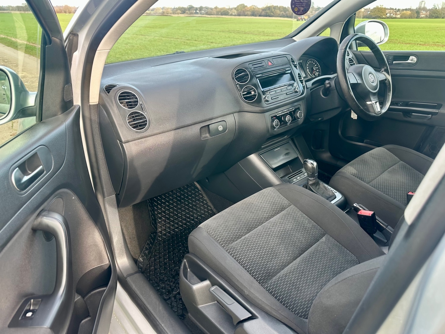 Used Volkswagen Golf Plus 2012 for sale - 76853541: Photo 4