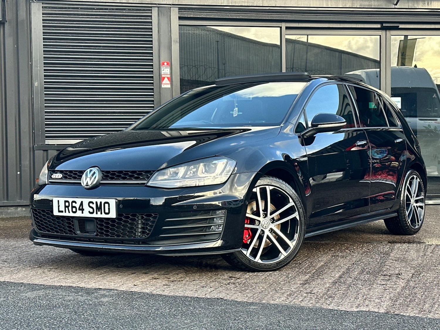 Used Volkswagen Golf 2014 for sale - 76409352: Photo 16