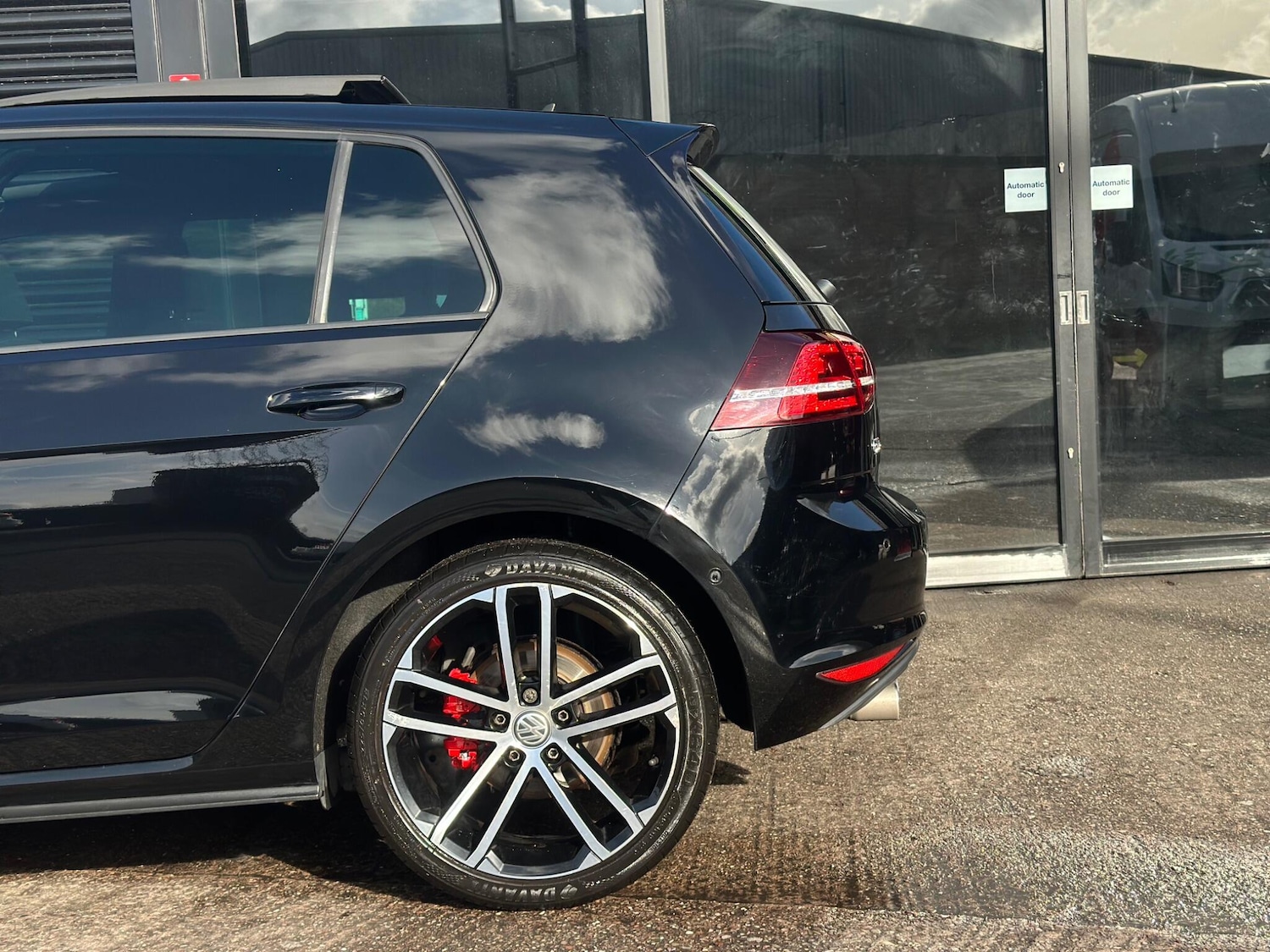 Used Volkswagen Golf 2014 for sale - 76409352: Photo 18