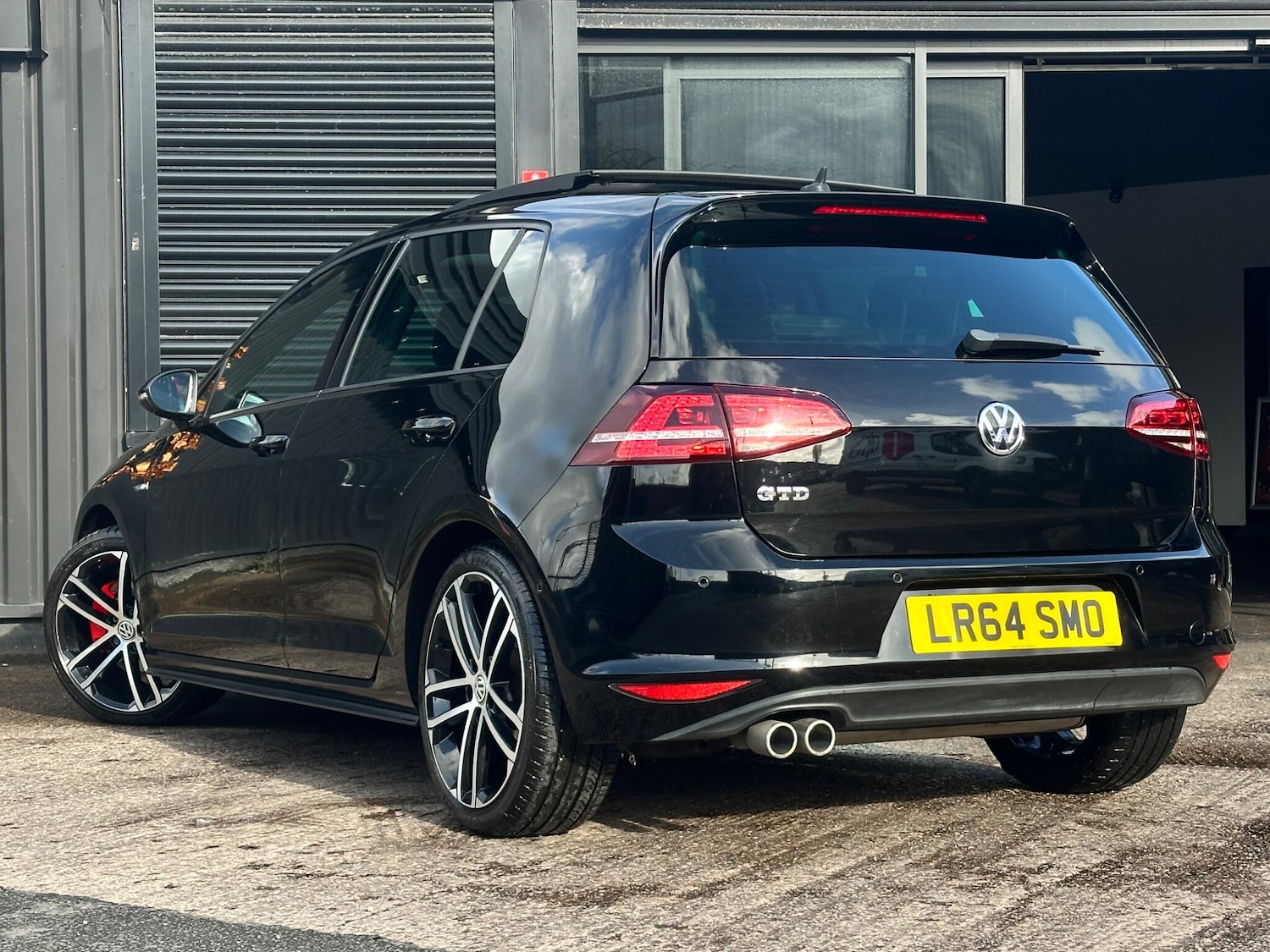 Used Volkswagen Golf 2014 for sale - 76409352: Photo 22